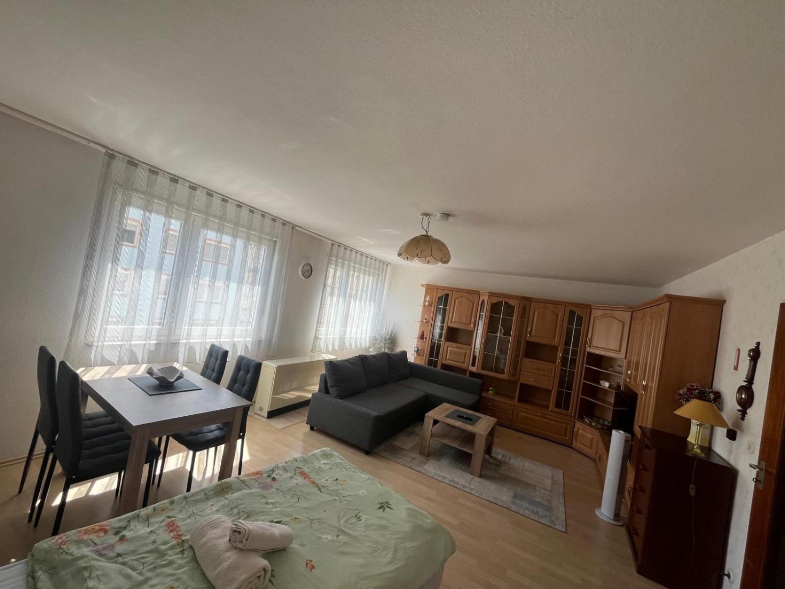 Schoene Ferienwohnung In Саарбрюкен Екстер'єр фото